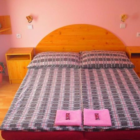 Penzion U Balcarky Ostrov u Macochy Ngoại thất bức ảnh