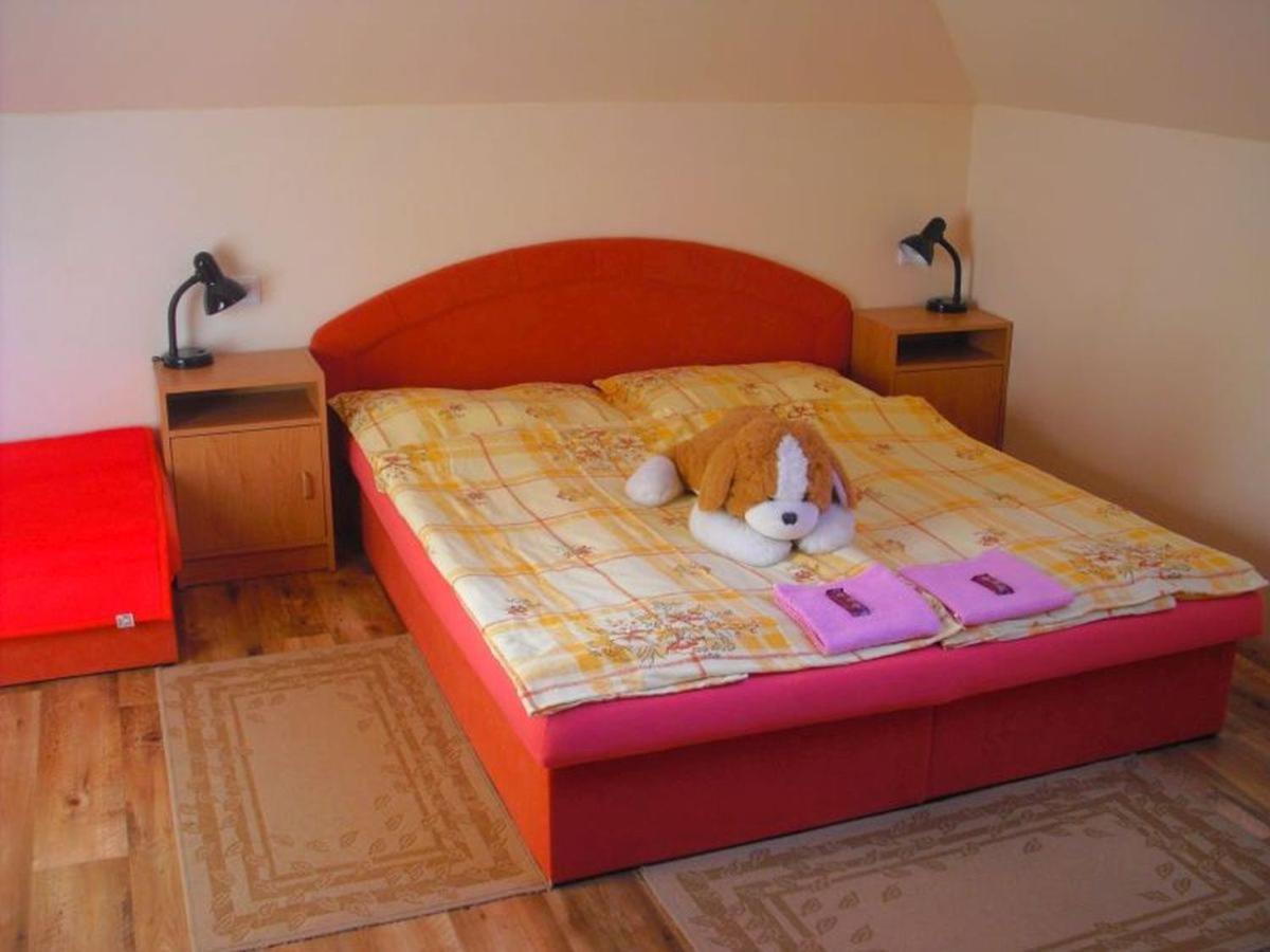 Penzion U Balcarky Ostrov u Macochy Ngoại thất bức ảnh